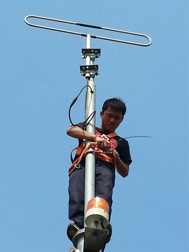 全向信标监控天线安装omnidirectionalbeaconmonitoringantennainstallation